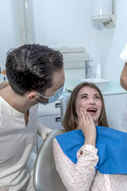 Best Broken or Chipped Tooth Repair in Linden, TN